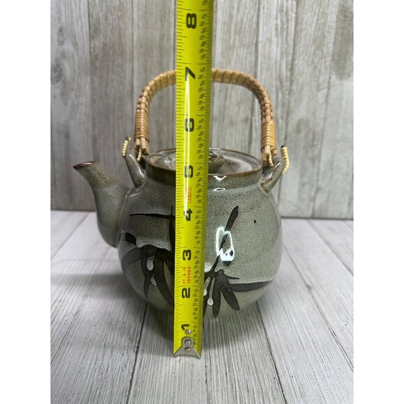 Vnt Japanesse Teapot with Lid Painted Olive/Brown 5.5"x 5.5" Wicker Handle - Picture 6 of 9